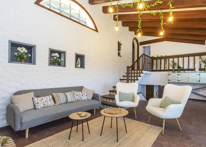 Semesterbostad Castellet By Interhome